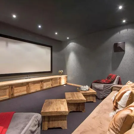 Veern 5 Bedroom Chalet * Verbier
