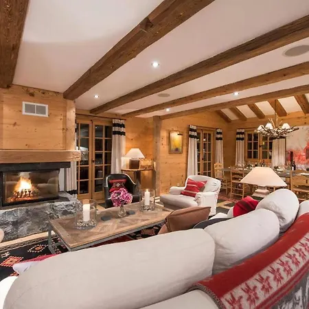 Veern 5 Bedroom Chalet Holiday home *